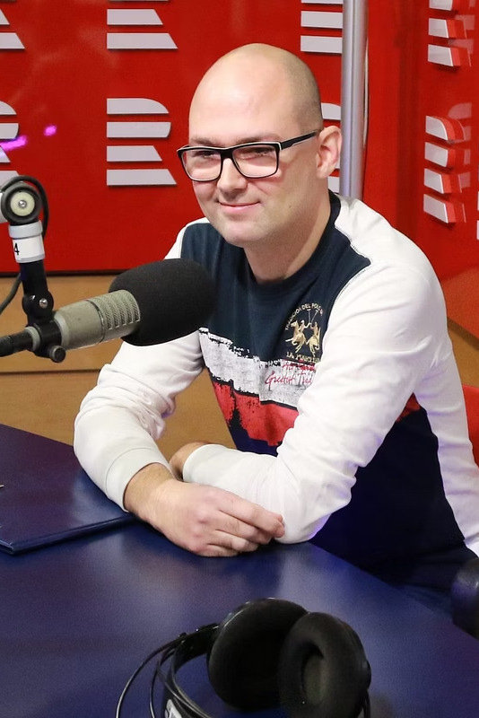 Lukáš Polák ve studiu Českého rozhlasu